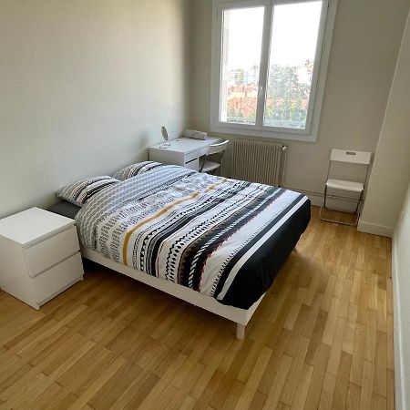 T4 3 Chambres Proche Grattes Ciel, Villeurbanne, Meuble Экстерьер фото